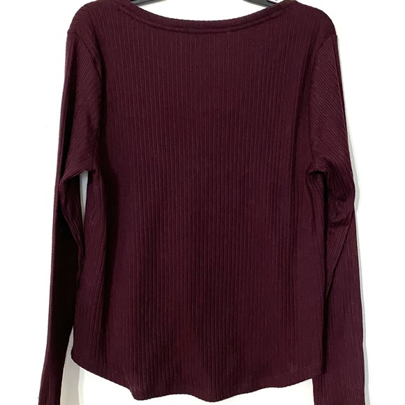 American Eagle Perfect V Ribbed Tee - Picture 4 of 7